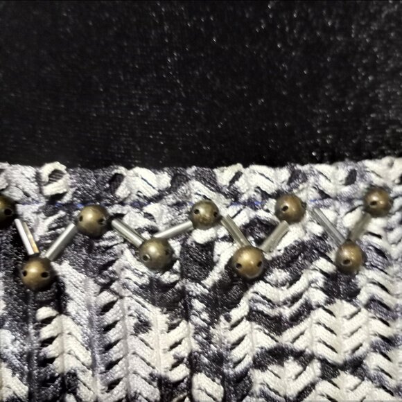 ALBERTO MAKALI BLACK/WHITE BOAT NECK EMBELLISHED BATWING WOMEN TOP SIZE M - Picture 3 of 11